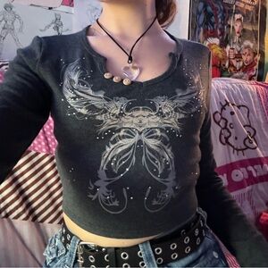 Stylish Gray Graphic Y2K Top